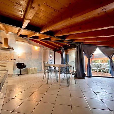Appartamenti Villa Lina Desenzano del Garda Eksteriør billede