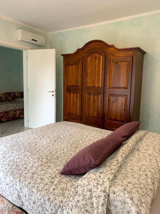 Appartamenti Villa Lina Desenzano del Garda Eksteriør billede