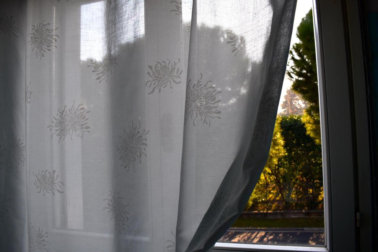 Appartamenti Villa Lina Desenzano del Garda Eksteriør billede
