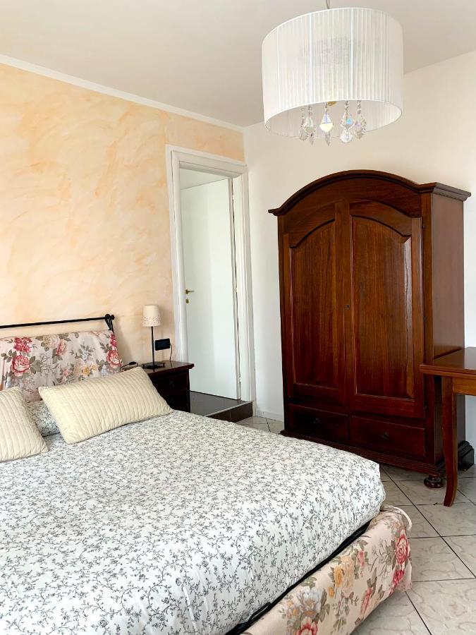 Appartamenti Villa Lina Desenzano del Garda Eksteriør billede