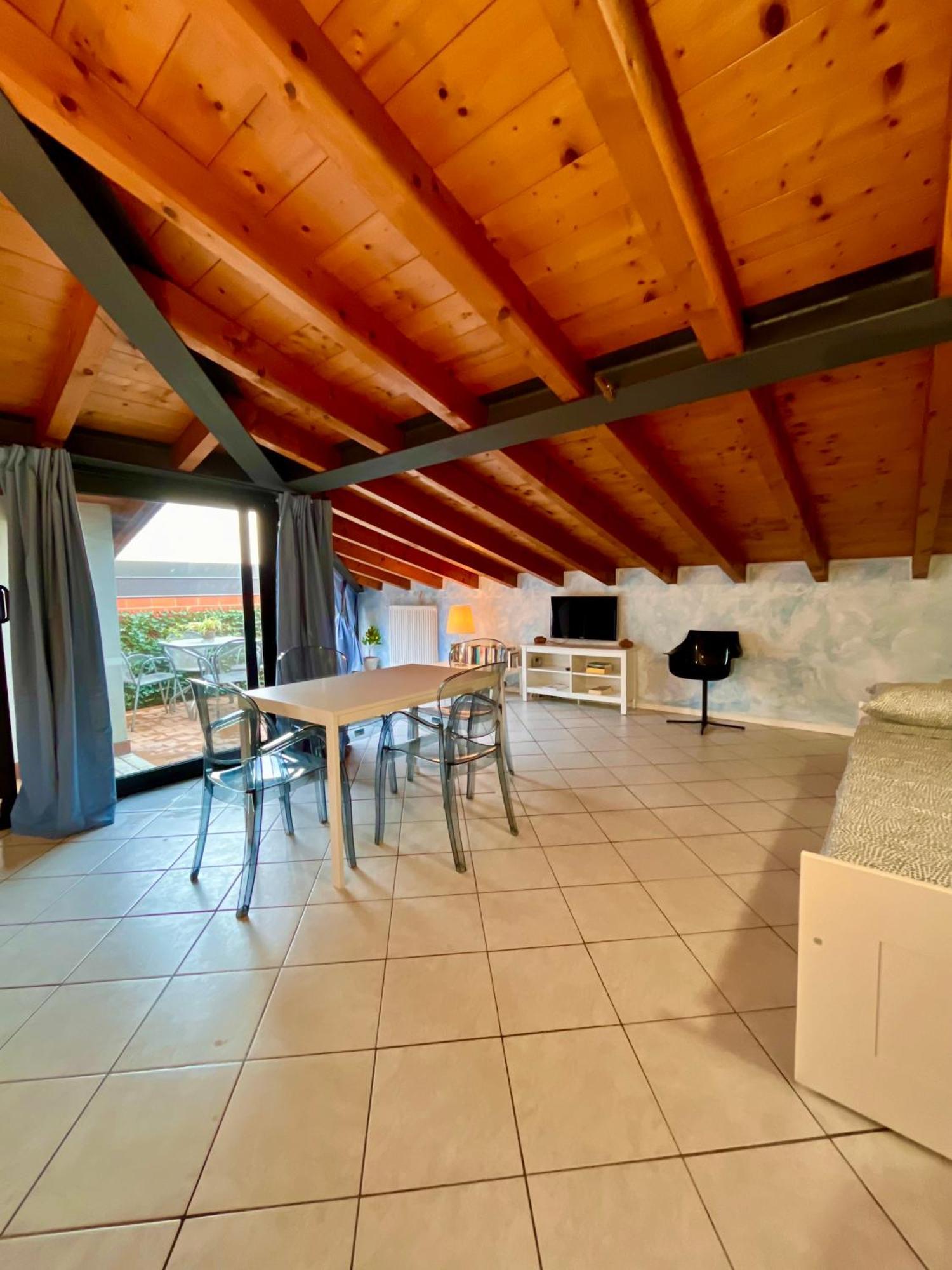 Appartamenti Villa Lina Desenzano del Garda Eksteriør billede